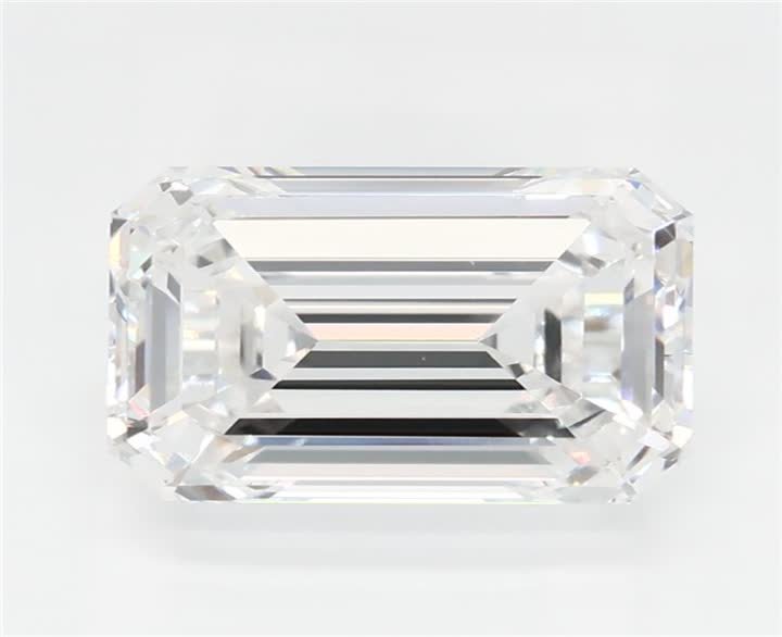 2.07 CT Emerald Lab-Grown Diamond Surrey Vancouver Canada Langley Burnaby Richmond