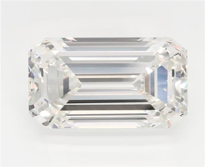 3.25 CT Emerald Lab-Grown Diamond Surrey Vancouver Canada Langley Burnaby Richmond