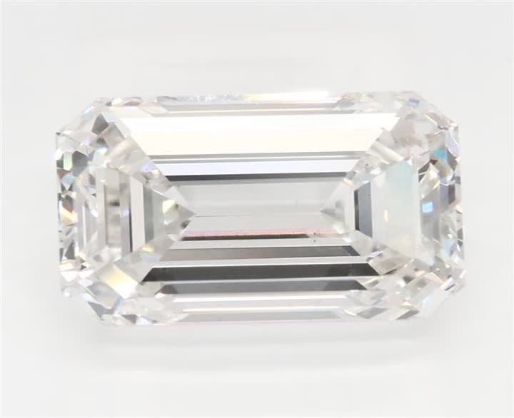 3.03 CT Emerald Lab-Grown Diamond Surrey Vancouver Canada Langley Burnaby Richmond