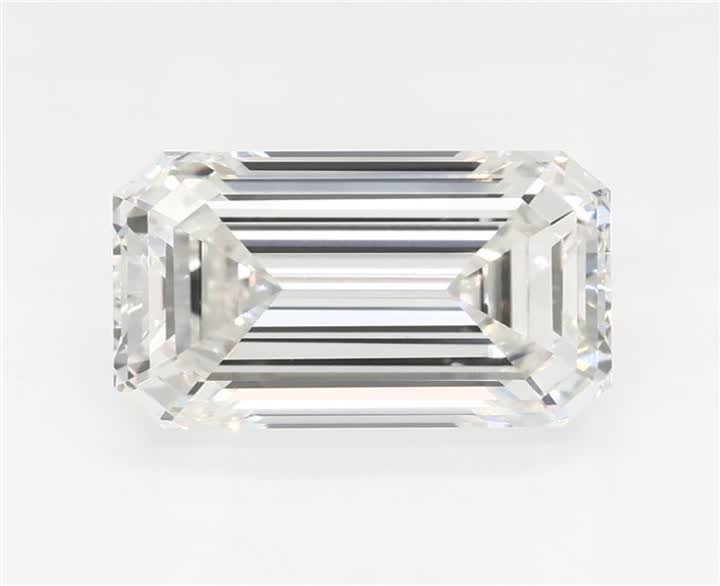 2.22 CT Emerald Lab-Grown Diamond Surrey Vancouver Canada Langley Burnaby Richmond