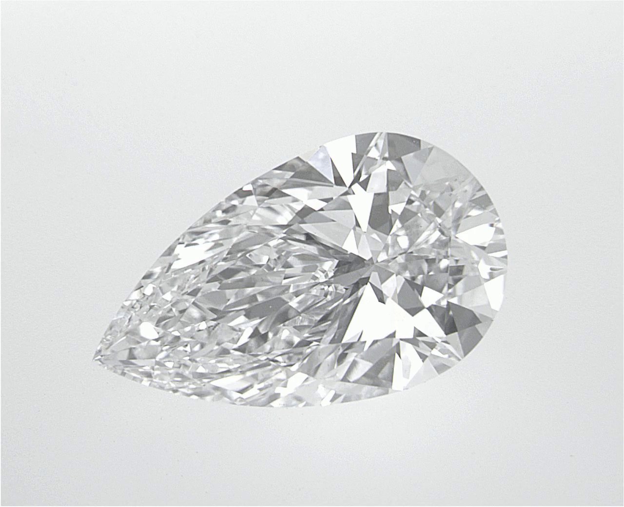 2.65 CT Pear Lab-Grown Diamond Surrey Vancouver Canada Langley Burnaby Richmond