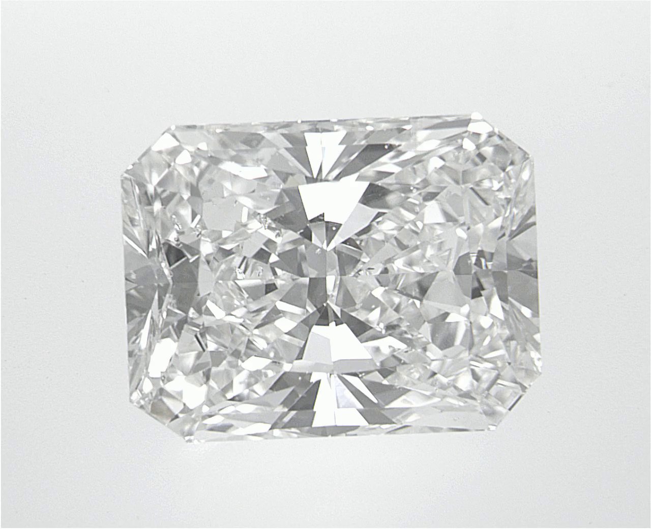 4.01 CT Radiant Natural Diamond Surrey Vancouver Canada Langley Burnaby Richmond