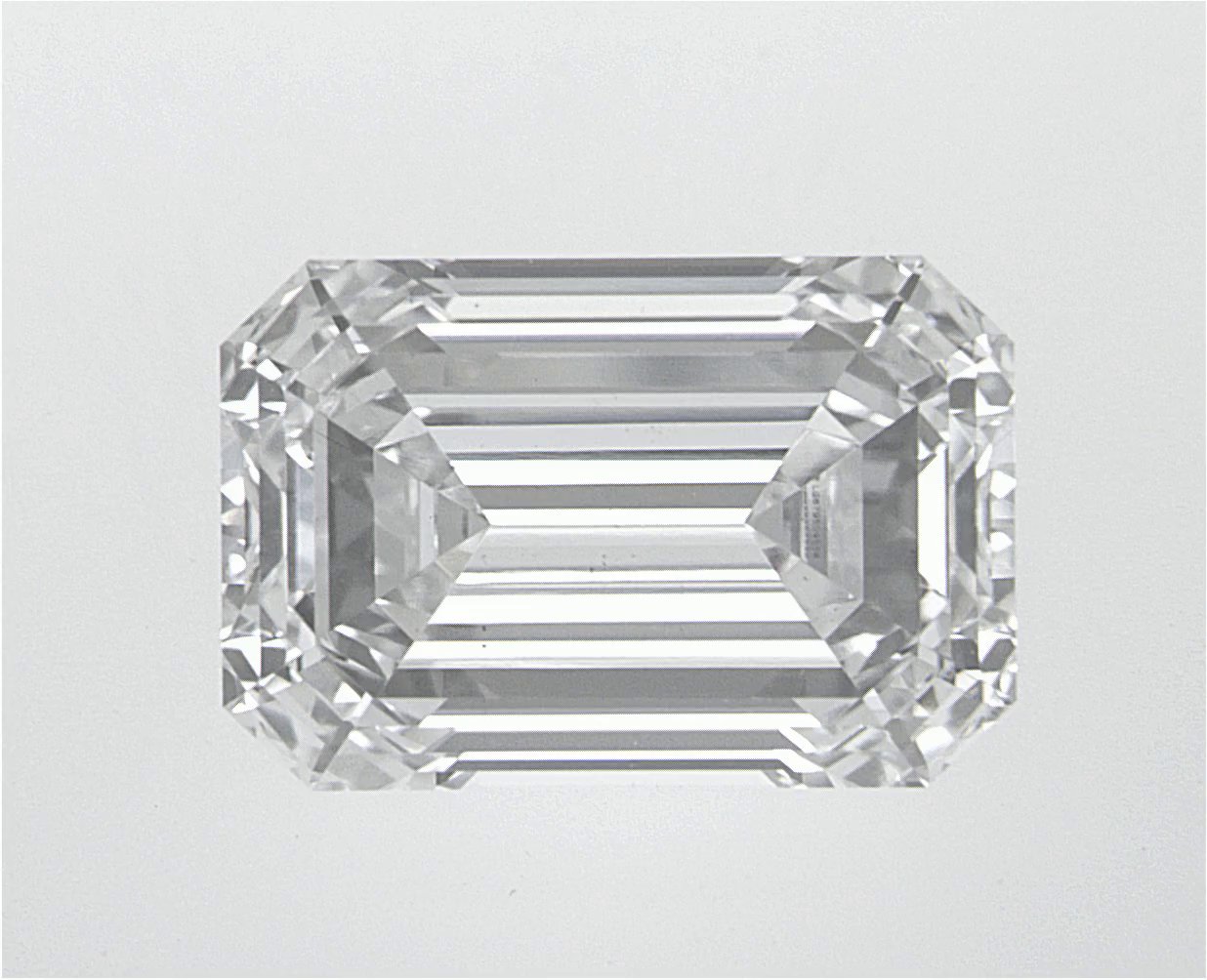 3.02 CT Emerald Lab-Grown Diamond Surrey Vancouver Canada Langley Burnaby Richmond
