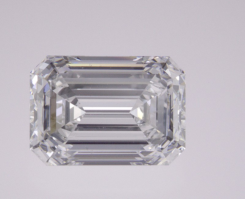 2.1 CT Emerald Lab-Grown Diamond Surrey Vancouver Canada Langley Burnaby Richmond