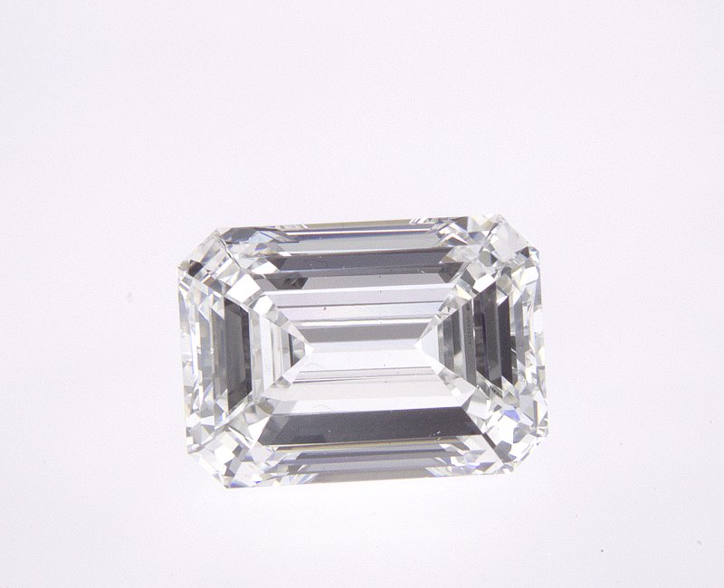 2.09 CT Emerald Lab-Grown Diamond Surrey Vancouver Canada Langley Burnaby Richmond