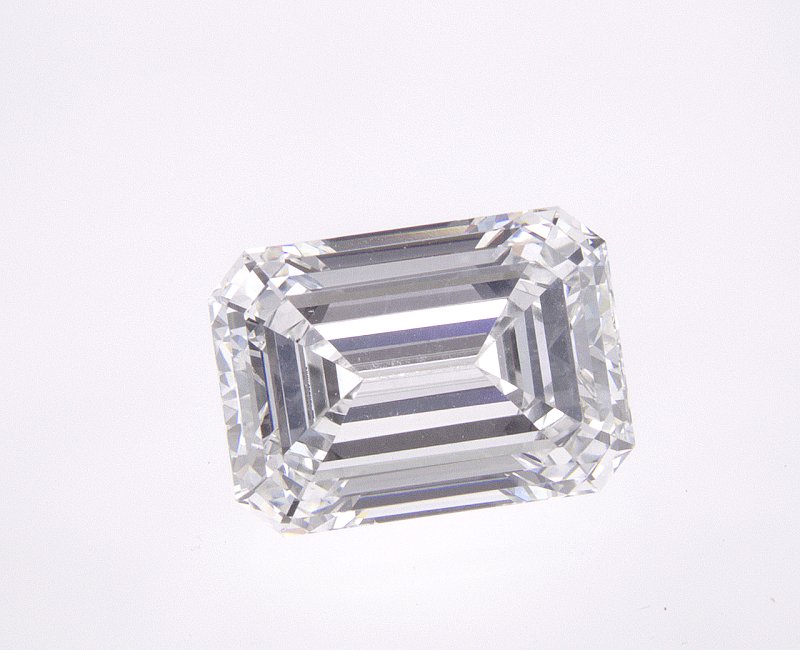 2.04 CT Emerald Lab-Grown Diamond Surrey Vancouver Canada Langley Burnaby Richmond