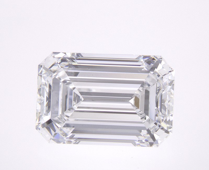 3.08 CT Emerald Lab-Grown Diamond Surrey Vancouver Canada Langley Burnaby Richmond