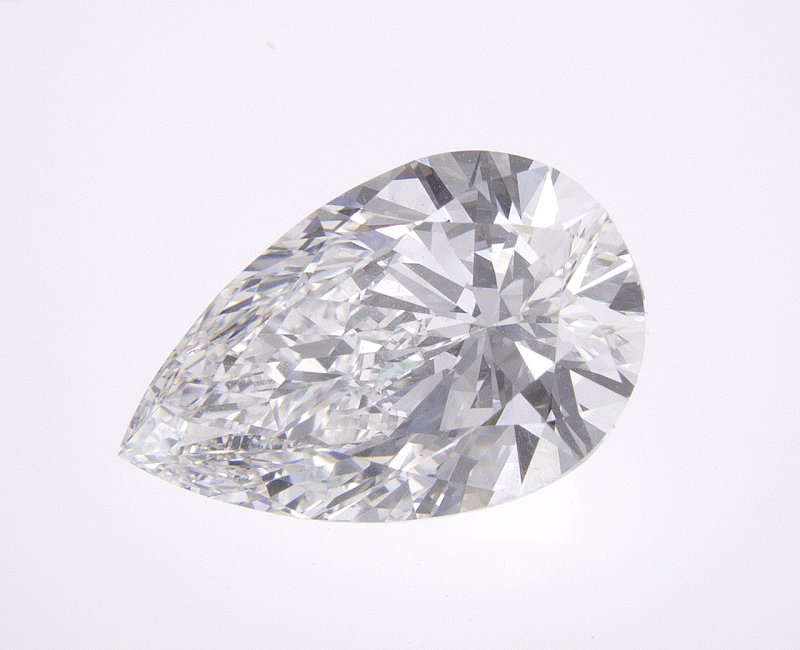 2.5 CT Pear Lab-Grown Diamond Surrey Vancouver Canada Langley Burnaby Richmond