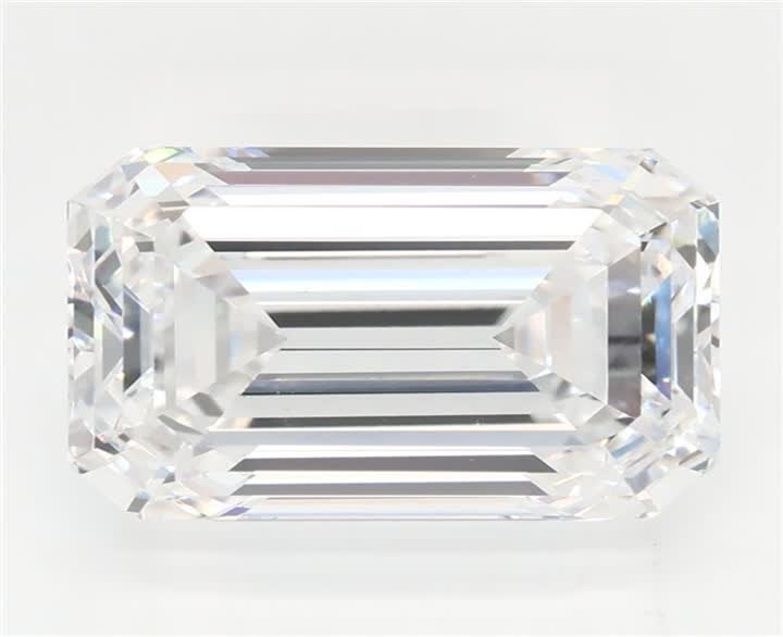 3.57 CT Emerald Lab-Grown Diamond Surrey Vancouver Canada Langley Burnaby Richmond