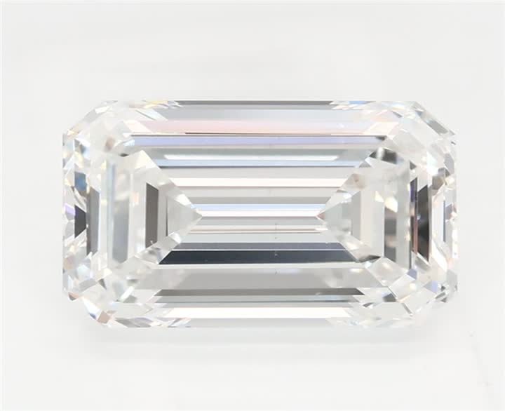 2.1 CT Emerald Lab-Grown Diamond Surrey Vancouver Canada Langley Burnaby Richmond