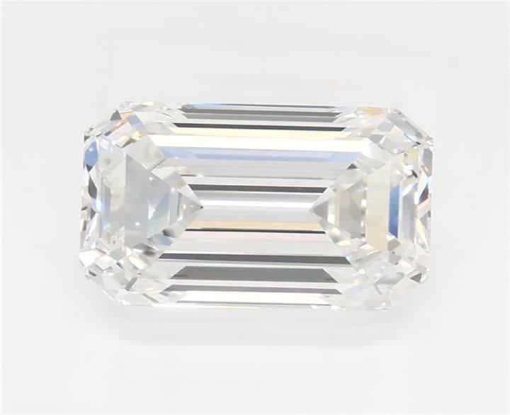 1.72 CT Emerald Lab-Grown Diamond Surrey Vancouver Canada Langley Burnaby Richmond