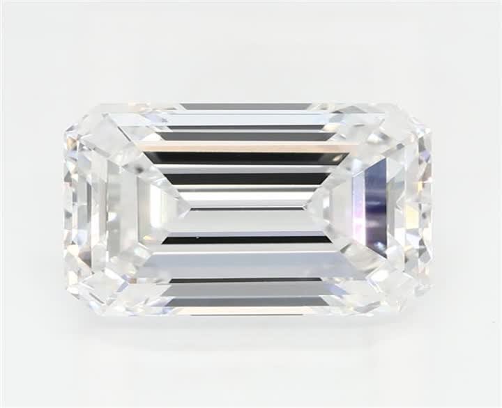 2.02 CT Emerald Lab-Grown Diamond Surrey Vancouver Canada Langley Burnaby Richmond
