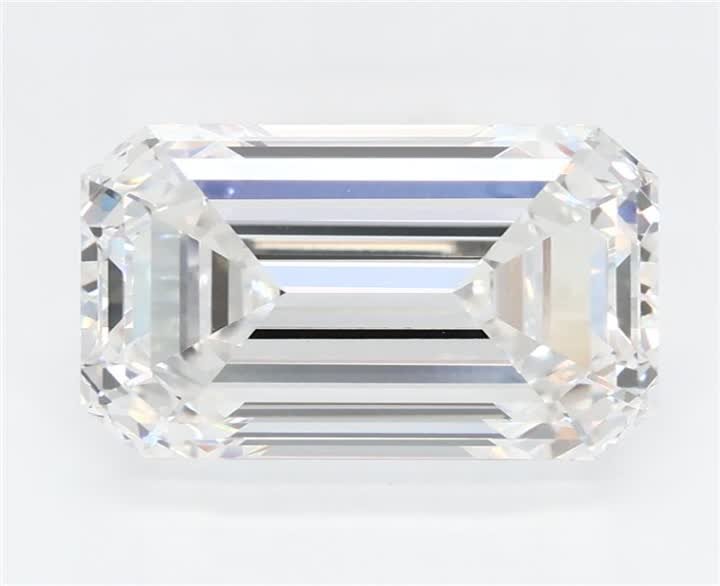 3.25 CT Emerald Lab-Grown Diamond Surrey Vancouver Canada Langley Burnaby Richmond