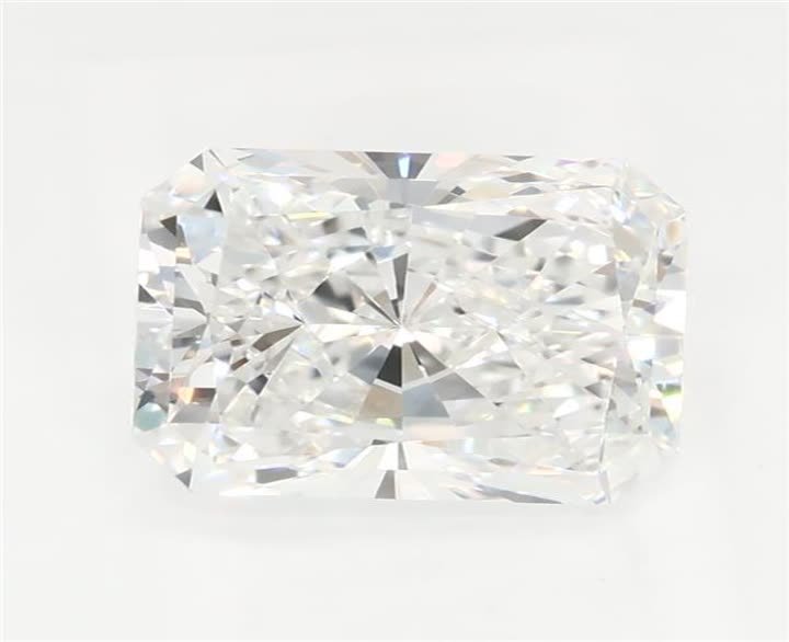 1.55 CT Radiant Lab-Grown Diamond Surrey Vancouver Canada Langley Burnaby Richmond