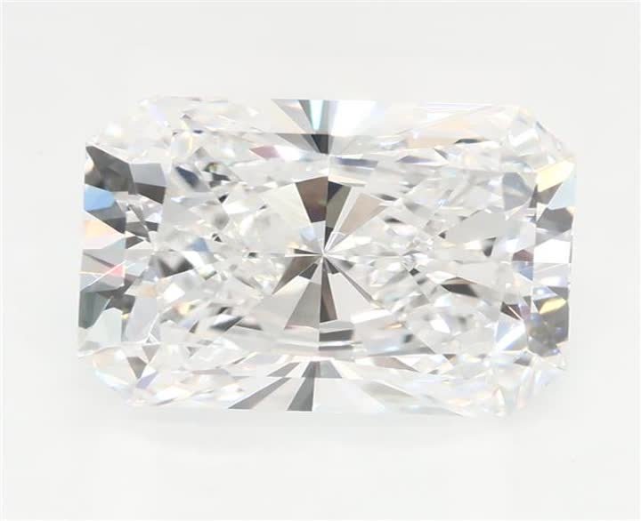 2.89 CT Radiant Lab-Grown Diamond Surrey Vancouver Canada Langley Burnaby Richmond