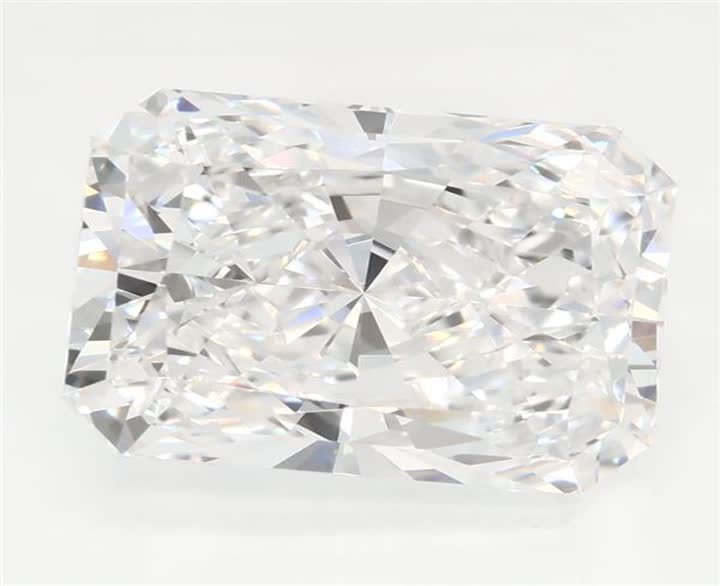 2.6 CT Radiant Lab-Grown Diamond Surrey Vancouver Canada Langley Burnaby Richmond