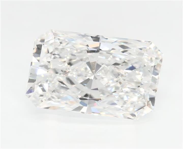 4.38 CT Radiant Lab-Grown Diamond Surrey Vancouver Canada Langley Burnaby Richmond