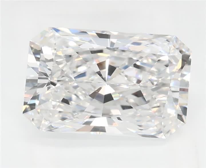 1.65 CT Radiant Lab-Grown Diamond Surrey Vancouver Canada Langley Burnaby Richmond