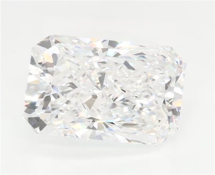 2.64 CT Radiant Lab-Grown Diamond Surrey Vancouver Canada Langley Burnaby Richmond