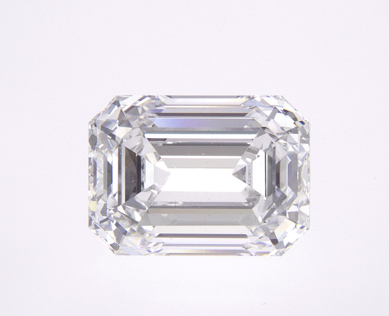 2.18 CT Emerald Lab-Grown Diamond Surrey Vancouver Canada Langley Burnaby Richmond