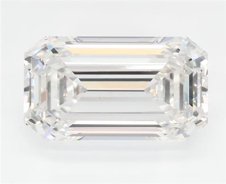 3.03 CT Emerald Lab-Grown Diamond Surrey Vancouver Canada Langley Burnaby Richmond