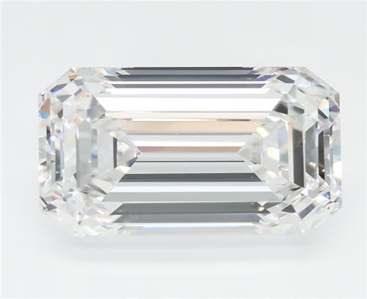 3.07 CT Emerald Lab-Grown Diamond Surrey Vancouver Canada Langley Burnaby Richmond
