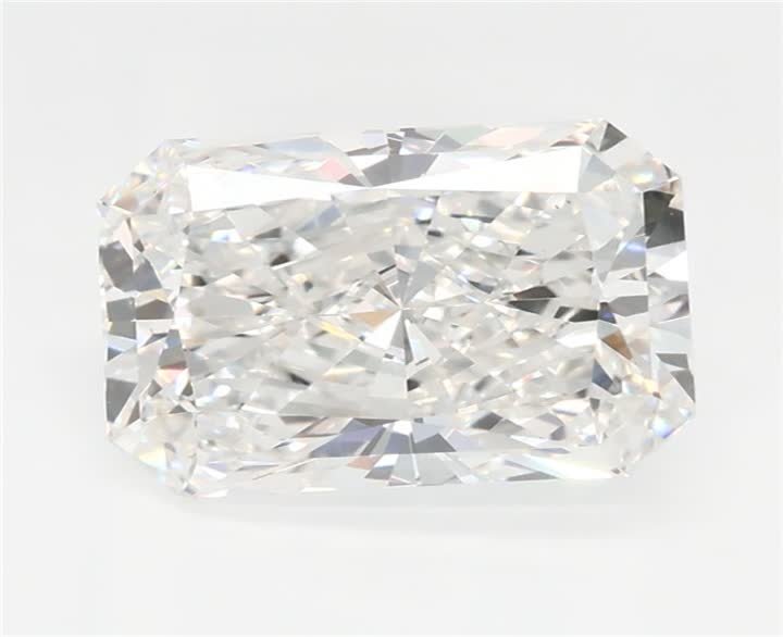 2.01 CT Radiant Lab-Grown Diamond Surrey Vancouver Canada Langley Burnaby Richmond