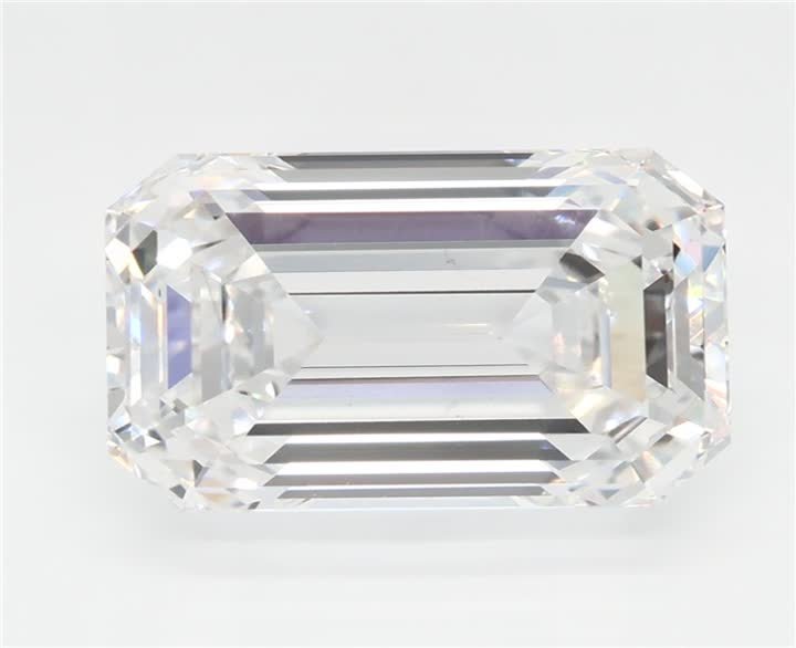 4.08 CT Emerald Lab-Grown Diamond Surrey Vancouver Canada Langley Burnaby Richmond