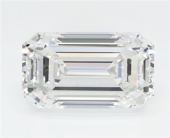 3.09 CT Emerald Lab-Grown Diamond Surrey Vancouver Canada Langley Burnaby Richmond