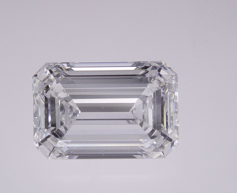 2.5 CT Emerald Lab-Grown Diamond Surrey Vancouver Canada Langley Burnaby Richmond