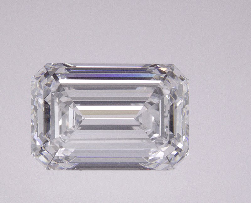 2.51 CT Emerald Lab-Grown Diamond Surrey Vancouver Canada Langley Burnaby Richmond