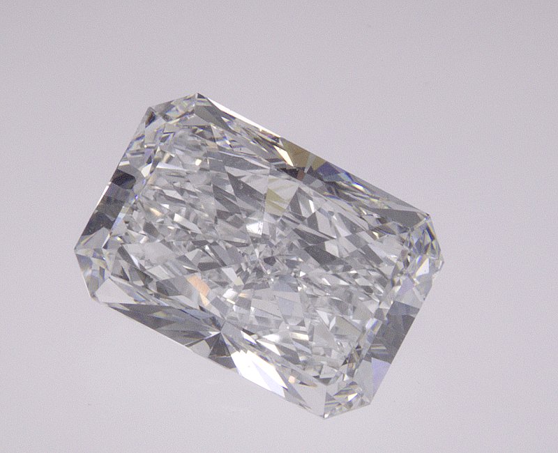 2 CT Radiant Lab-Grown Diamond Surrey Vancouver Canada Langley Burnaby Richmond