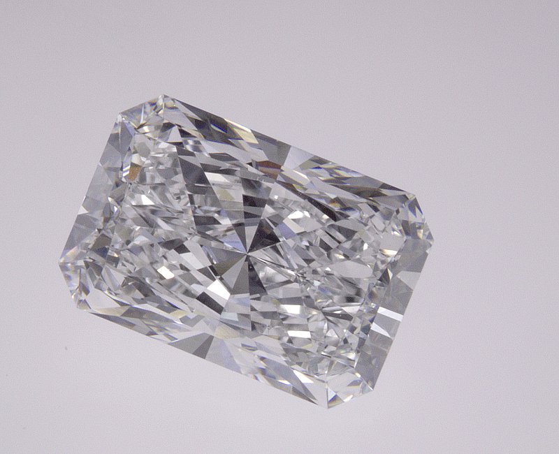 2.84 CT Radiant Lab-Grown Diamond Surrey Vancouver Canada Langley Burnaby Richmond