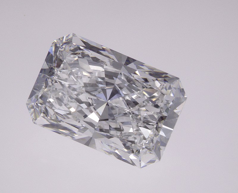 2.87 CT Radiant Lab-Grown Diamond Surrey Vancouver Canada Langley Burnaby Richmond