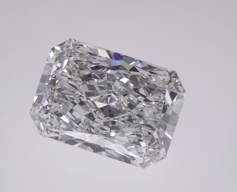 2.7 CT Radiant Lab-Grown Diamond Surrey Vancouver Canada Langley Burnaby Richmond