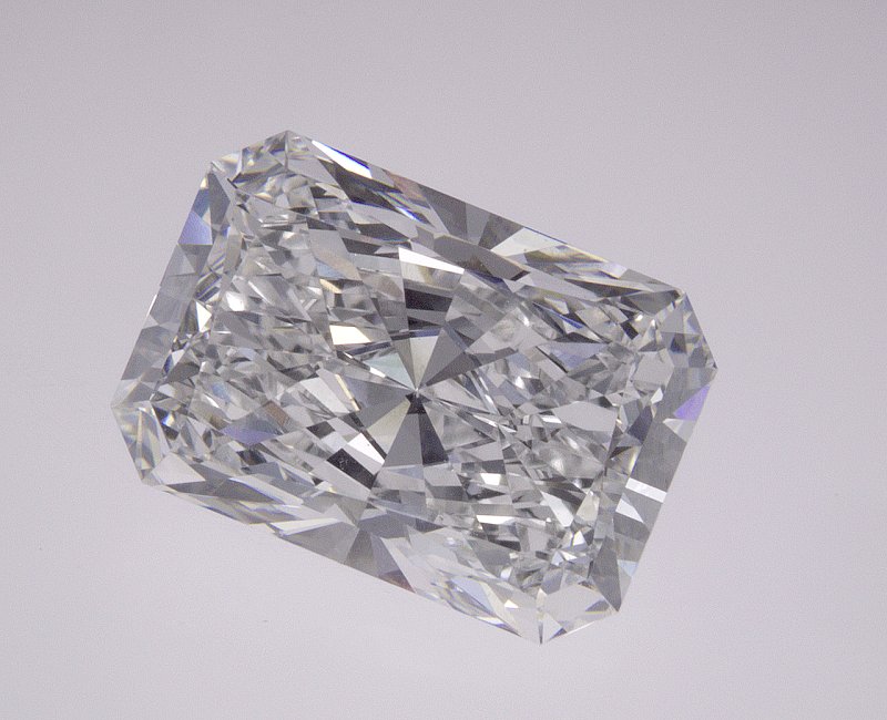 4.09 CT Radiant Lab-Grown Diamond Surrey Vancouver Canada Langley Burnaby Richmond
