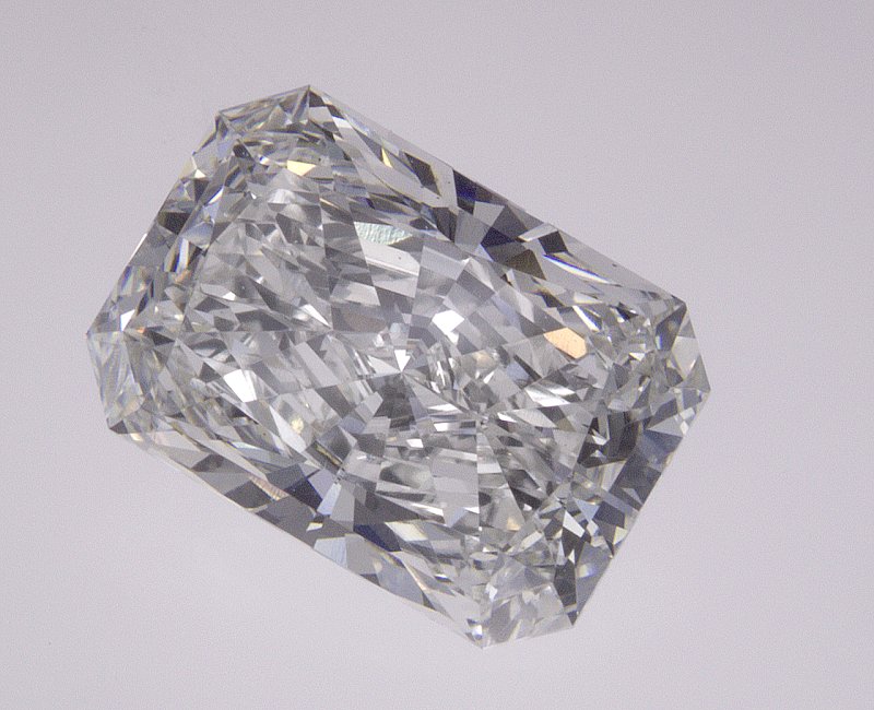2.8 CT Radiant Lab-Grown Diamond Surrey Vancouver Canada Langley Burnaby Richmond