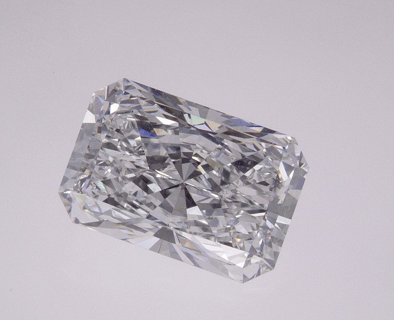 2.04 CT Radiant Lab-Grown Diamond Surrey Vancouver Canada Langley Burnaby Richmond