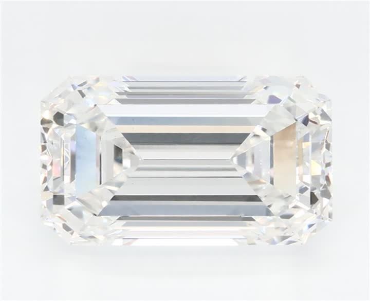 3.05 CT Emerald Lab-Grown Diamond Surrey Vancouver Canada Langley Burnaby Richmond