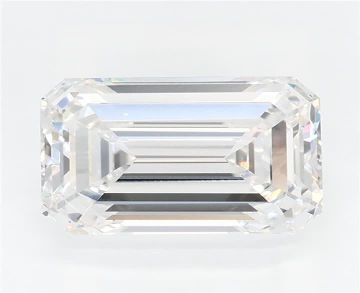 2.02 CT Emerald Lab-Grown Diamond Surrey Vancouver Canada Langley Burnaby Richmond