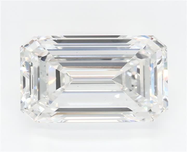 3.07 CT Emerald Lab-Grown Diamond Surrey Vancouver Canada Langley Burnaby Richmond