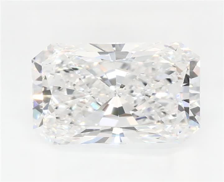 1.53 CT Radiant Lab-Grown Diamond Surrey Vancouver Canada Langley Burnaby Richmond