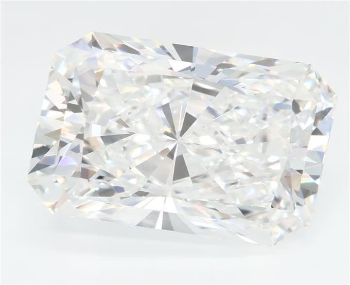 4.39 CT Radiant Lab-Grown Diamond Surrey Vancouver Canada Langley Burnaby Richmond