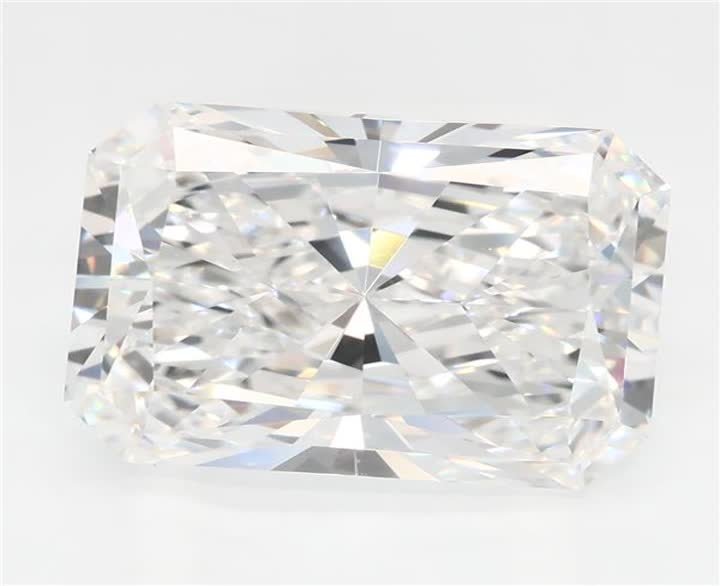 3.73 CT Radiant Lab-Grown Diamond Surrey Vancouver Canada Langley Burnaby Richmond