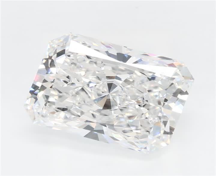 2.73 CT Radiant Lab-Grown Diamond Surrey Vancouver Canada Langley Burnaby Richmond