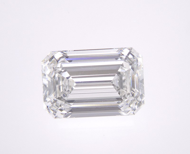 2.95 CT Emerald Lab-Grown Diamond Surrey Vancouver Canada Langley Burnaby Richmond