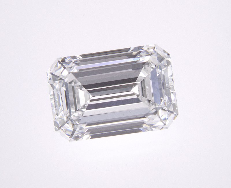 3.08 CT Emerald Lab-Grown Diamond Surrey Vancouver Canada Langley Burnaby Richmond