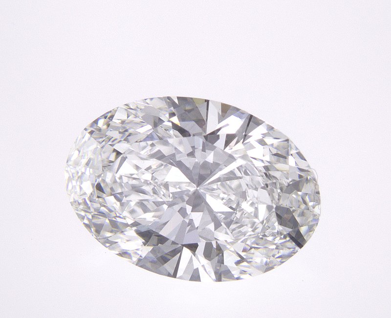 2.1 CT Oval Lab-Grown Diamond Surrey Vancouver Canada Langley Burnaby Richmond