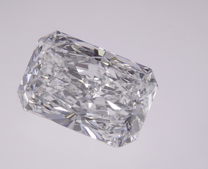2.07 CT Radiant Lab-Grown Diamond Surrey Vancouver Canada Langley Burnaby Richmond