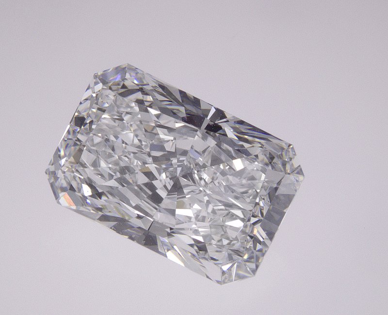 3.07 CT Radiant Lab-Grown Diamond Surrey Vancouver Canada Langley Burnaby Richmond
